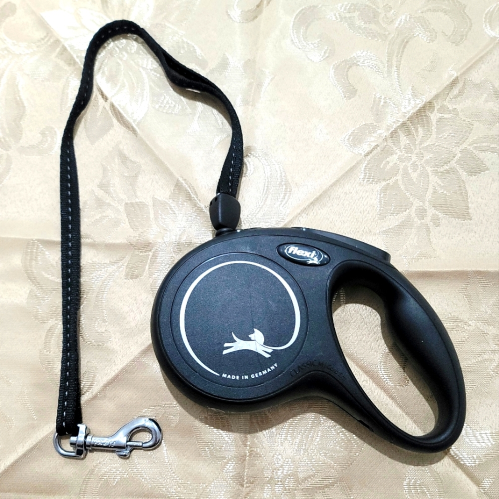 Flexi Classic Nylon Tape Retractable Lead for Medium Dogs 5 m cord